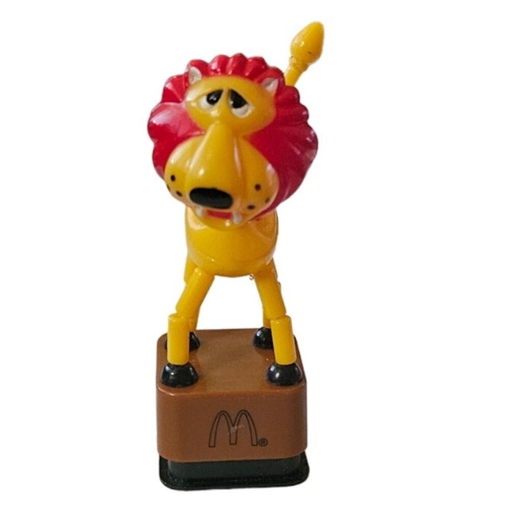 McDonalds Lion Push Puppet Happy Meal Toy